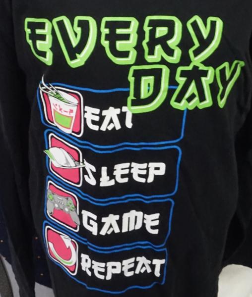 Langarmshirt Gr. 134/140 von YFK (833) neu